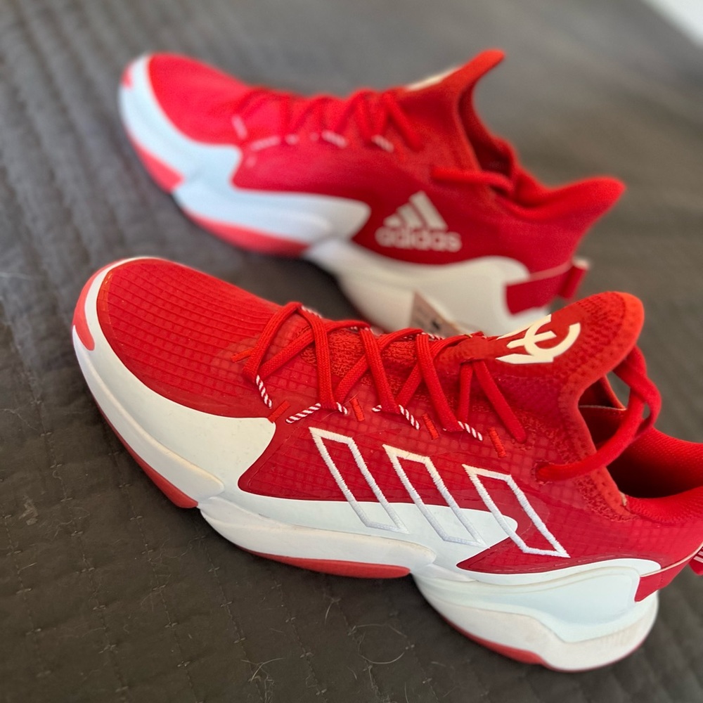 Mens Adidas Mahomes 1 Impact Fl sneakers 10.5 new